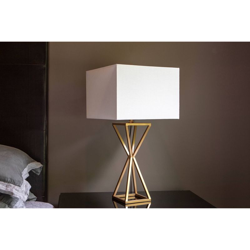 30" Margaret Table Lamp Painted Gold - Decor Therapy