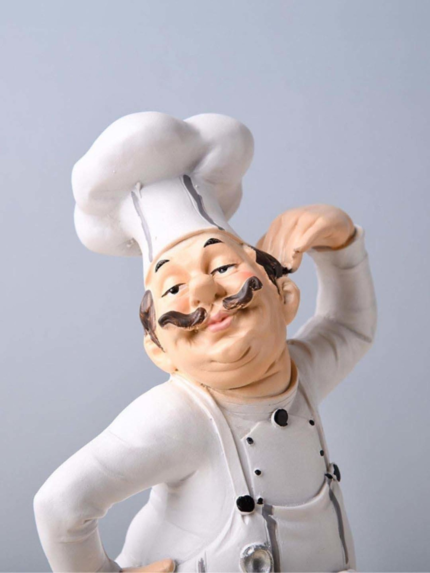 Nestasia Artisanal Black & White Resin Made Flaunting Masterchef Decor Table Showpiece For Gifting