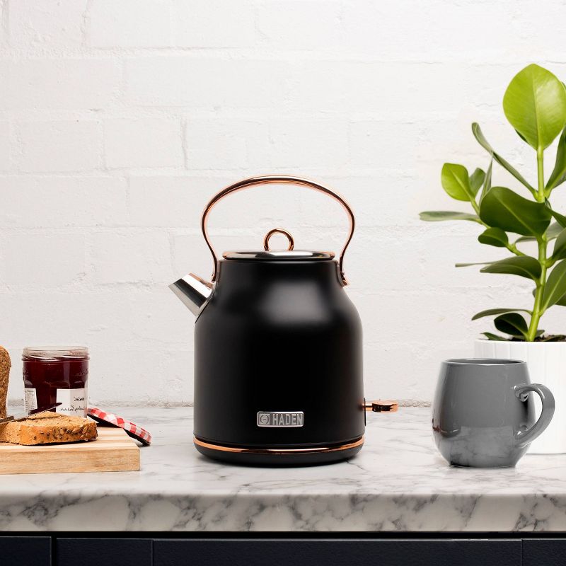 Heritage 1.7 Lt Stainless Steel Electric Kettle with Auto Shut-Off - Copper/Black