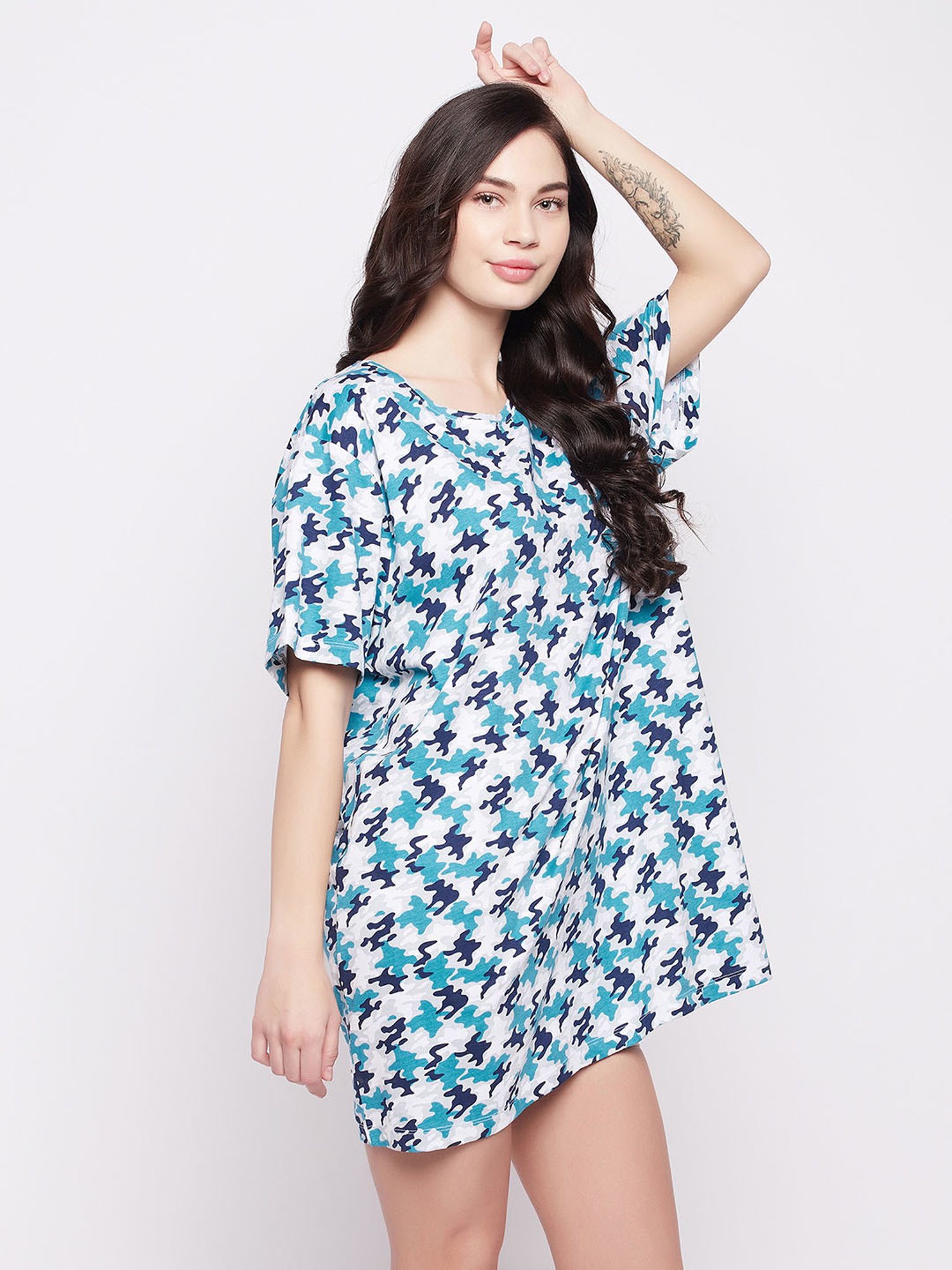 Clovia White & Blue Cotton Printed Oversized T-Shirt