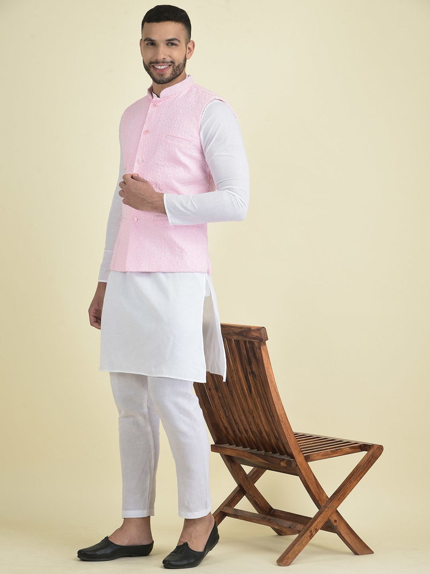 Deyann Pink & White Cotton Regular Fit Embroidered Kurta Set With Jacket
