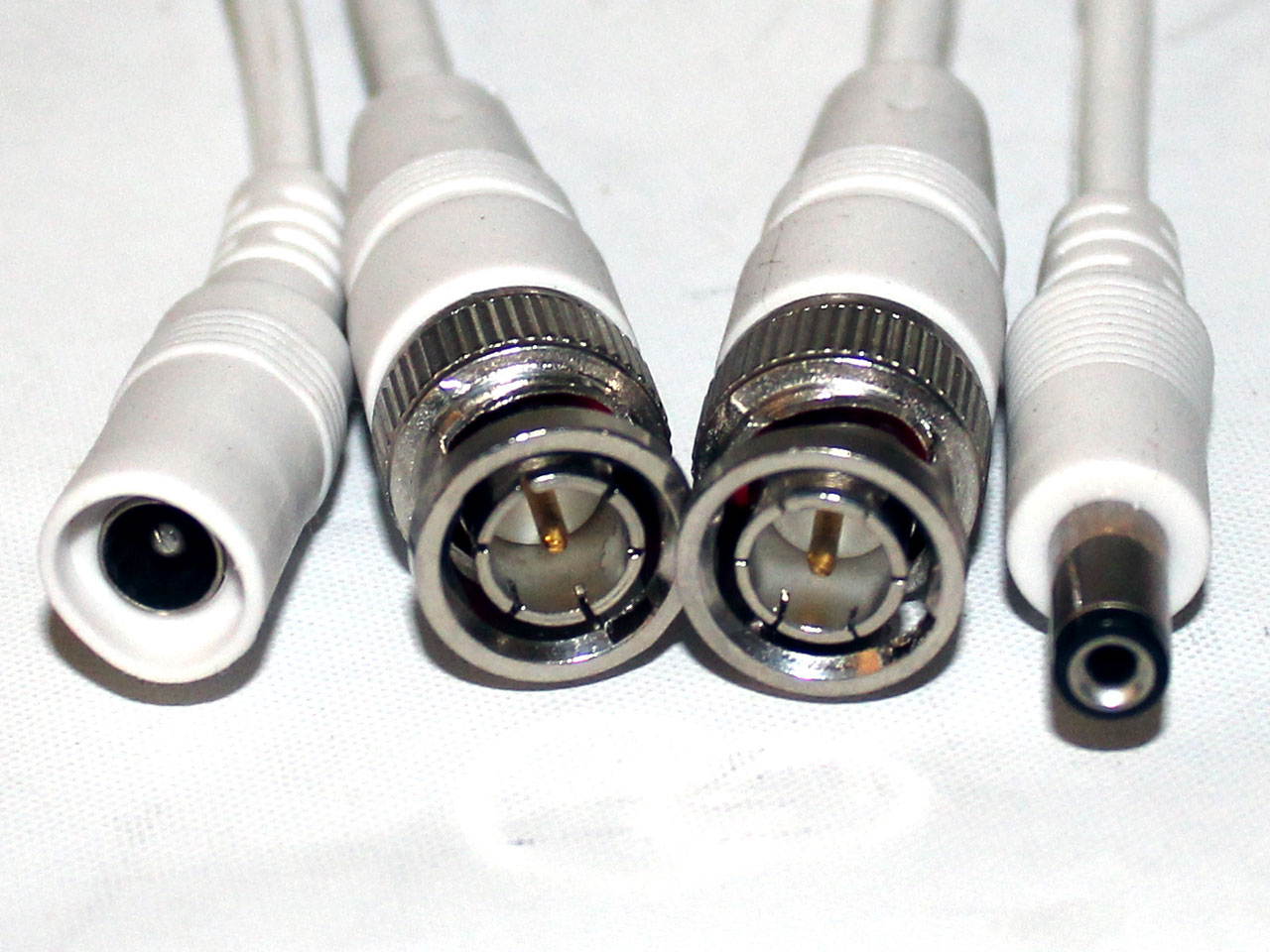 GW 100 Feet RG59 Video Power Combo Siamese Premade Coaxial Cable for HD CCTV Security Camera System 95% Coverage Shield Free 1 Year Warranty