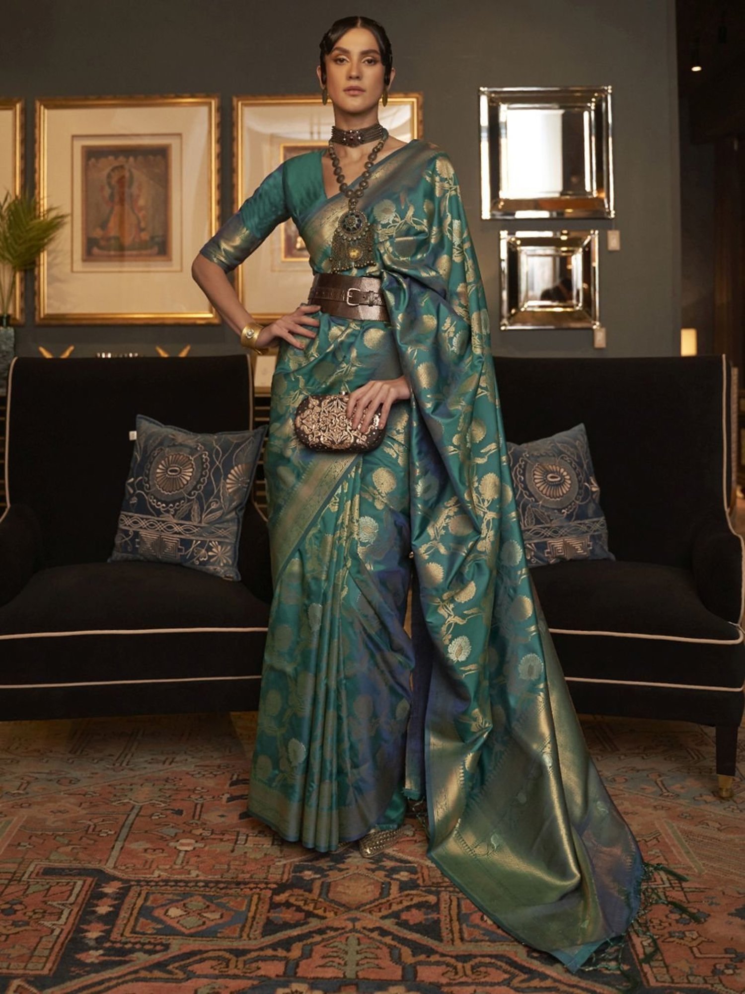 Elora Green Silk Woven Saree With Unstitched Blouse