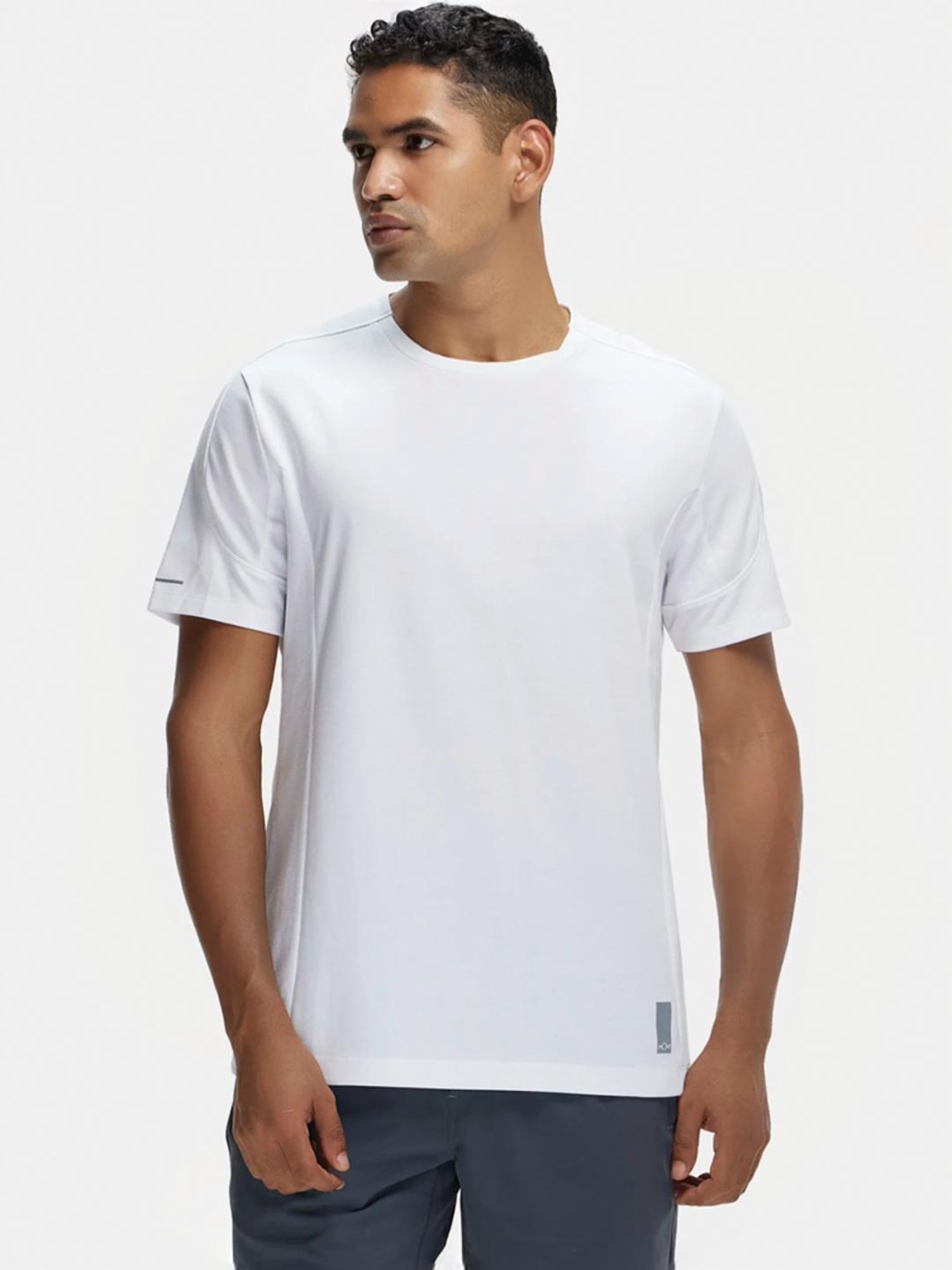 Jockey MV01 White Super Combed Cotton Half Sleeves T-Shirt with Stay Fresh Treatment