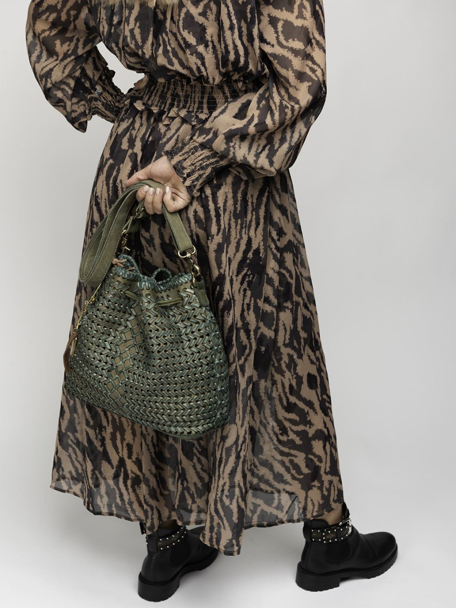 Art N Vintage Joelle Olive Leather Textured Small Sling Handbag