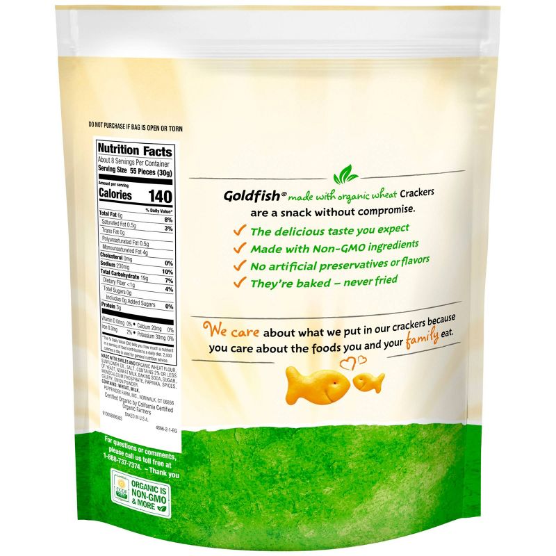 Pepperidge Farm Goldfish Made with Organic Wheat Saltine Crackers - 8oz Re-sealable Bag