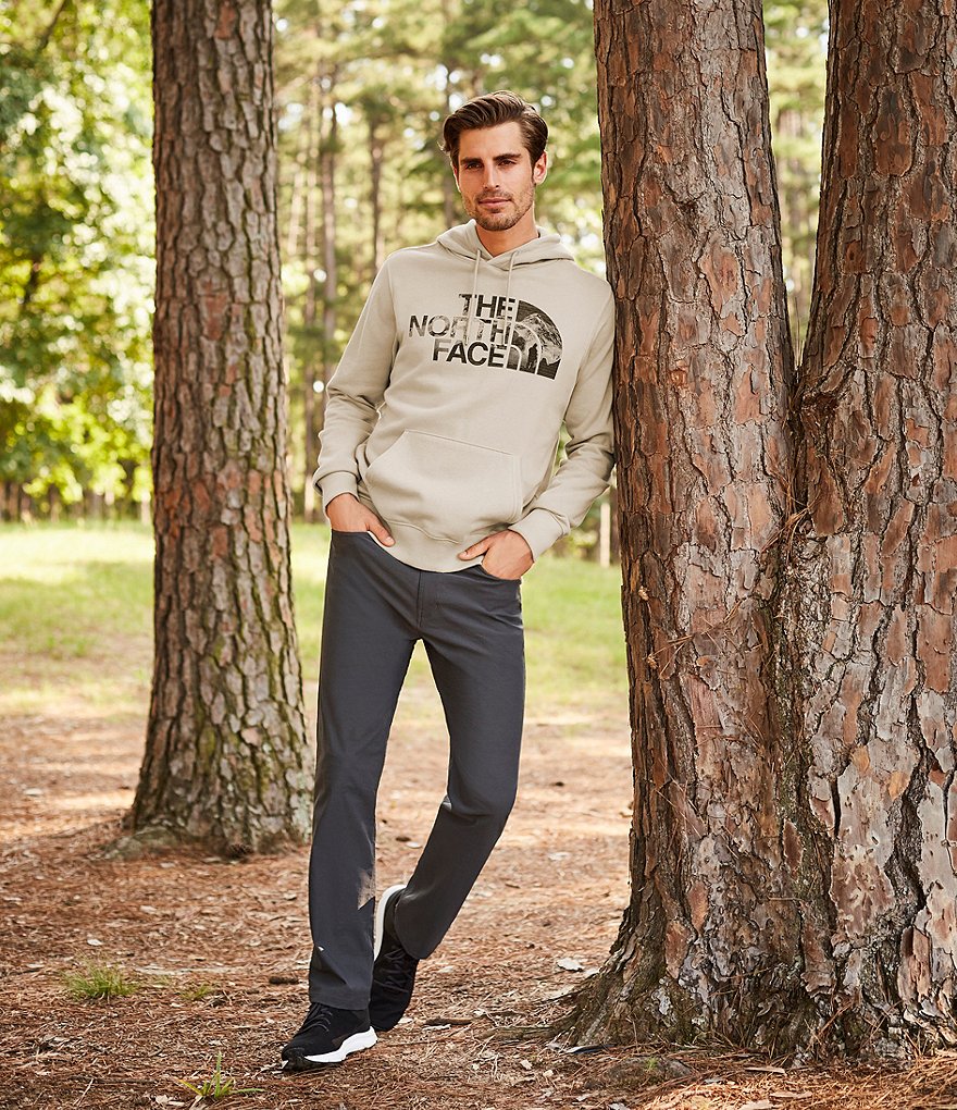 The North Face Men's Sestriere Mid Sneakers