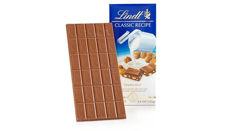 Lindt Classic Recipe Hazelnut Milk Chocolate Bar - 4.4oz
