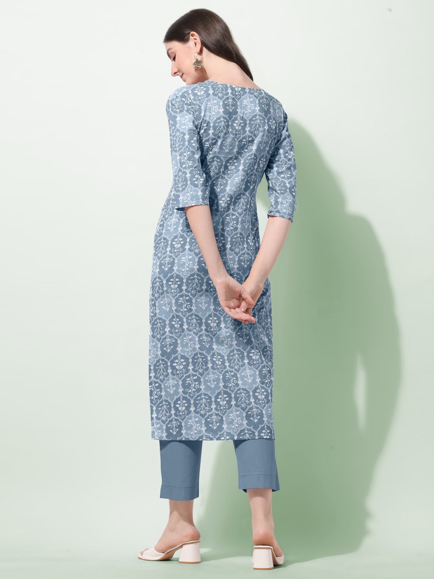MIRCHI FASHION Bluish Grey Cotton Embroidered Straight Kurta
