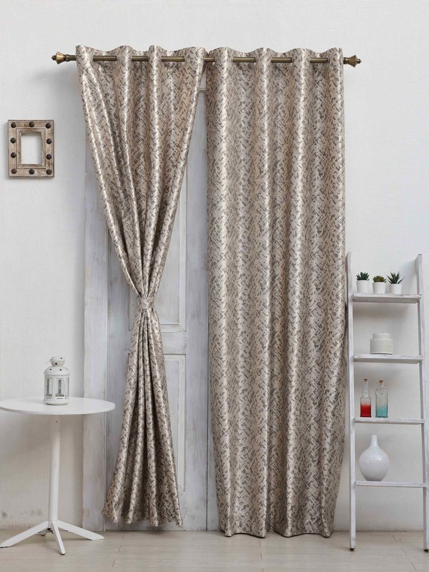 Ariana Chippy Brown Polyester 5ft Window Eyelet Curtain