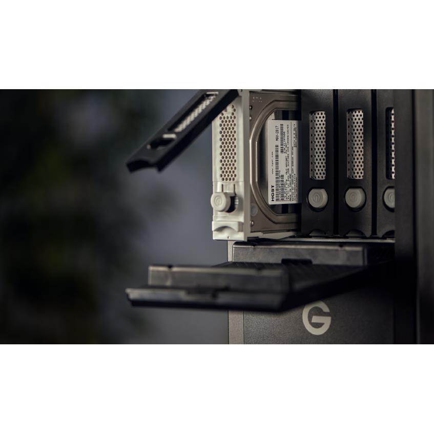 G-Technology G-SPEED Shuttle Thunderbolt 3 56TB Black NA