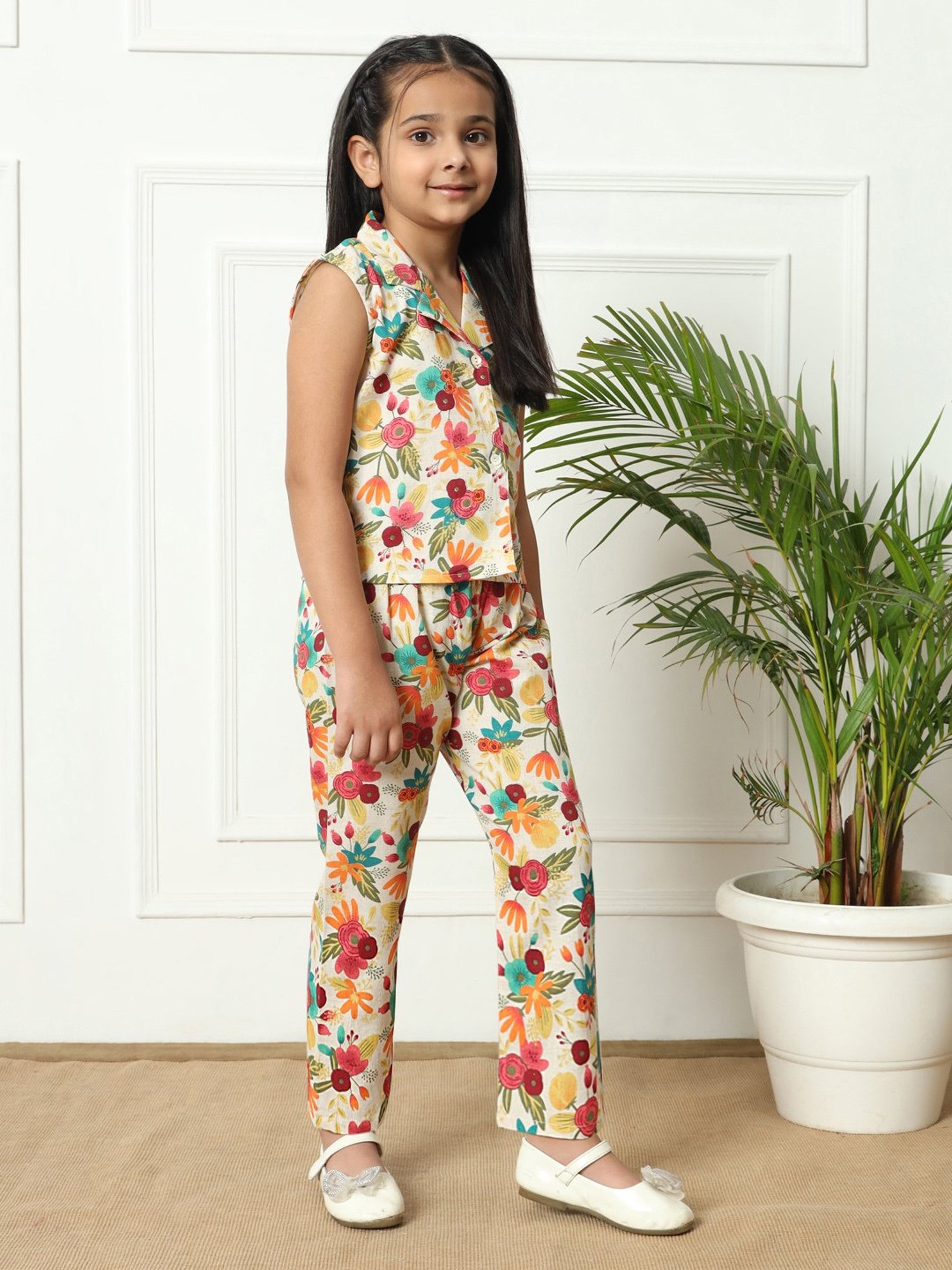 READIPRINT FASHIONS Kids Multicolor Printed Shirt with Trousers