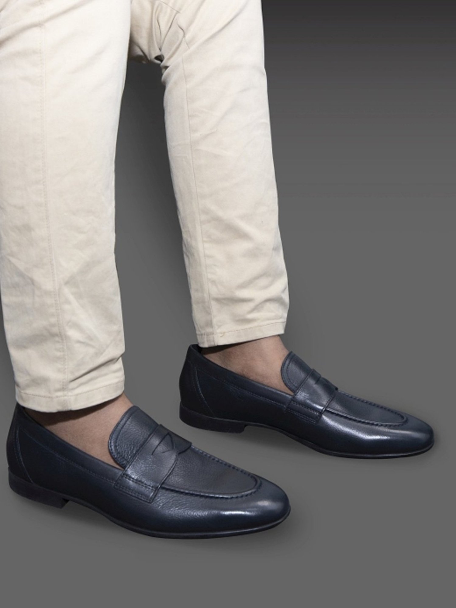 Geox Men's U Sapienza Black Loafers