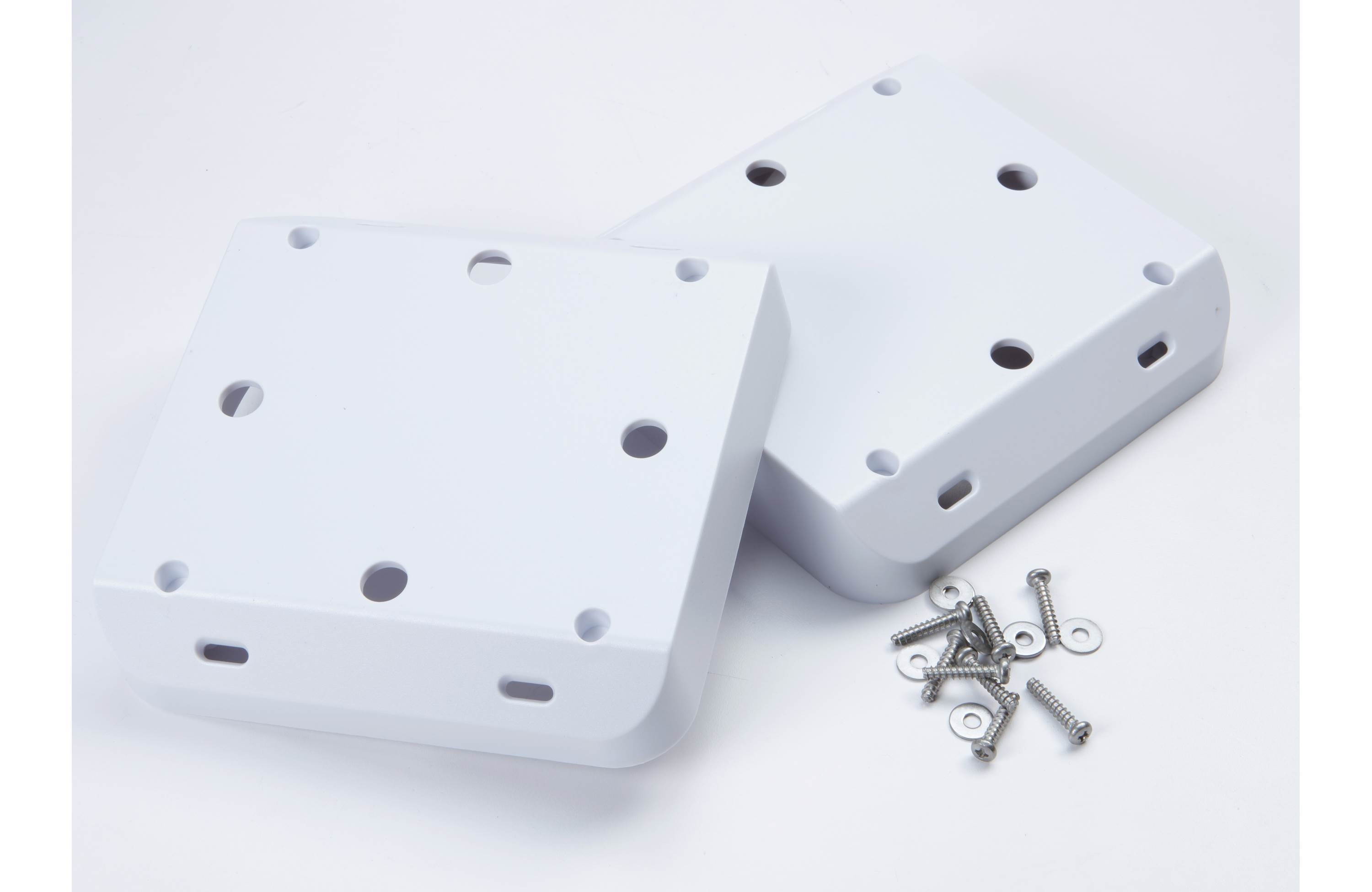 FUSION SM-X65SP2W SM Series Two Surface Corner Spacer - White