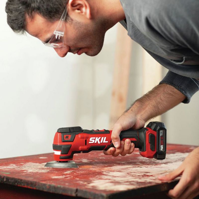 Skil OS592702 PWRCore 12 12V Brushless Lithium-Ion Oscillating Cordless Multi-Tool Kit (2 Ah)