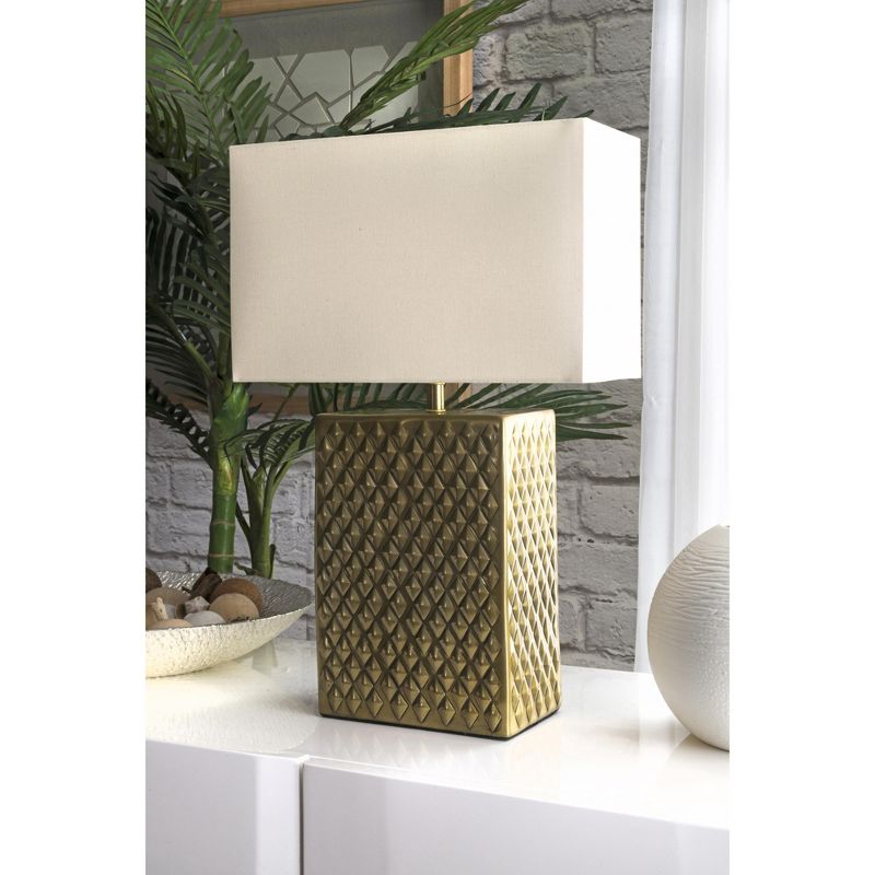 nuLOOM Kingston 21" Brass Table Lamp Lighting - Brass 21" H x 6" W x 14" D