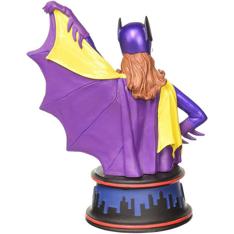 Diamond Comic Distributors, Inc. Batman 1966 Classic TV Series 6" Batgirl Resin Bust