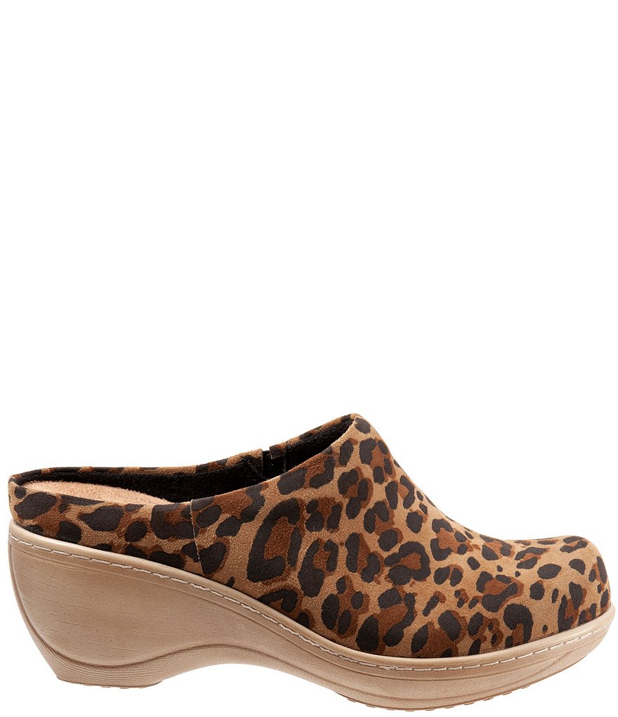 Softwalk Madison Cheetah Print Fabric Slip-On Clogs