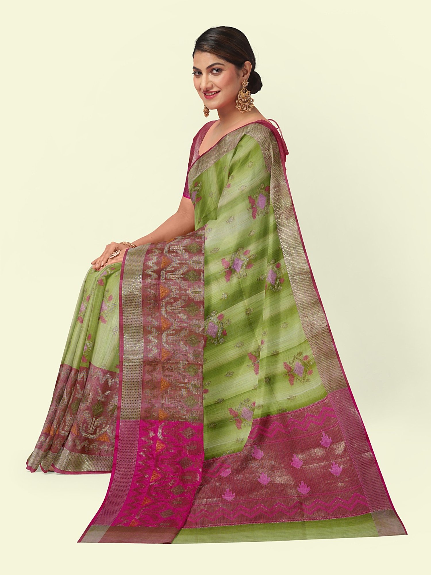 Banarasi Silk Works Green Woven Saree With Unstitched Blouse