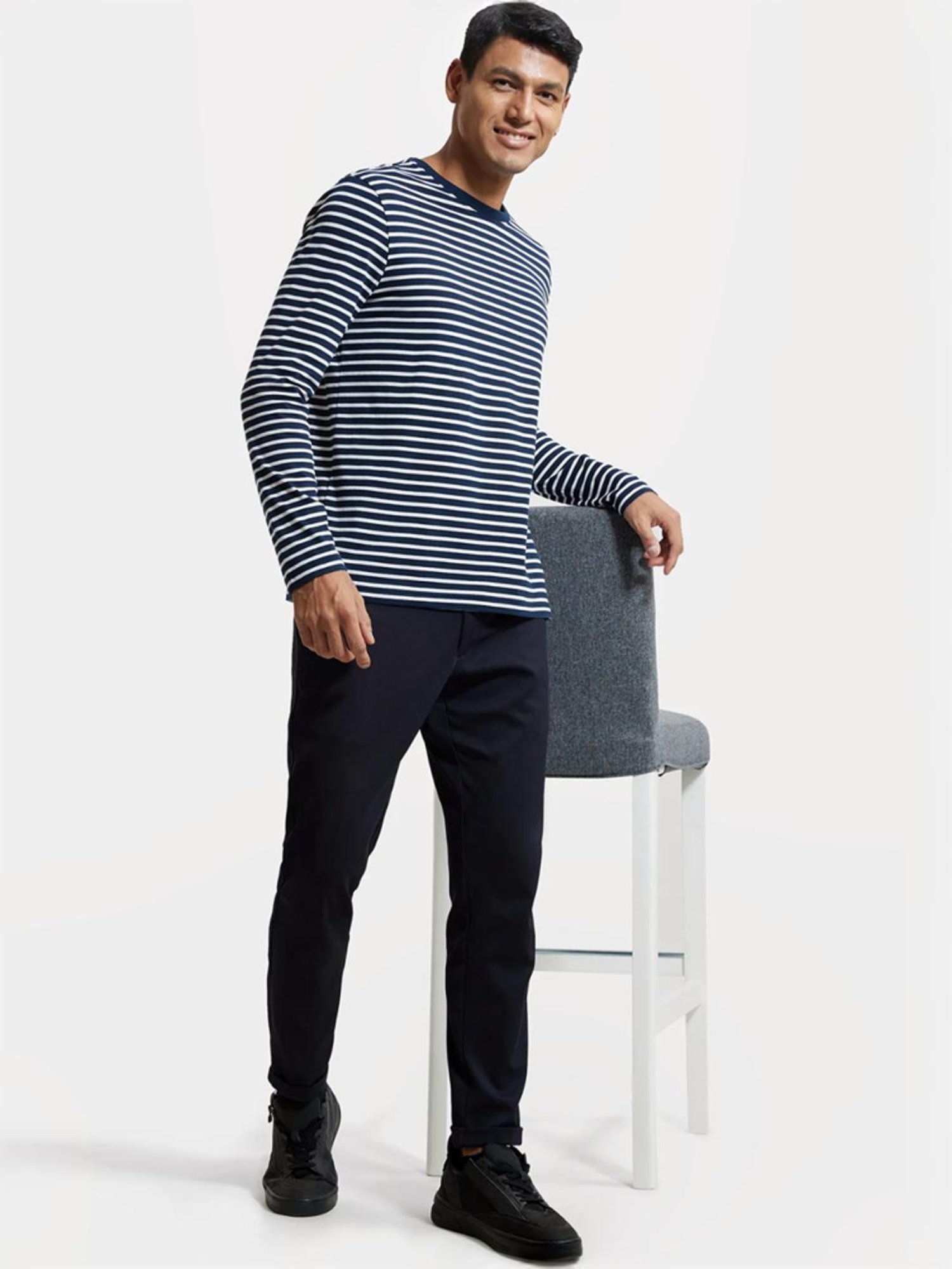 Jockey AM01 Men's Super Combed Cotton Rich Striped Round Neck Full Sleeve T-Shirt
