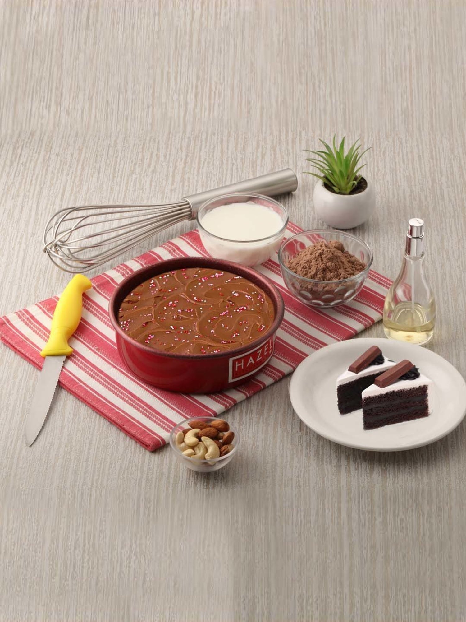 Zoku Multicolor Plastic Shark Ice Pop Mold (0.082 L)