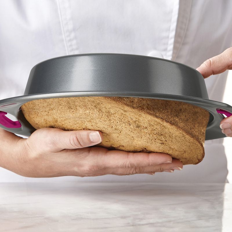 Trudeau 9" Round Cake Pan
