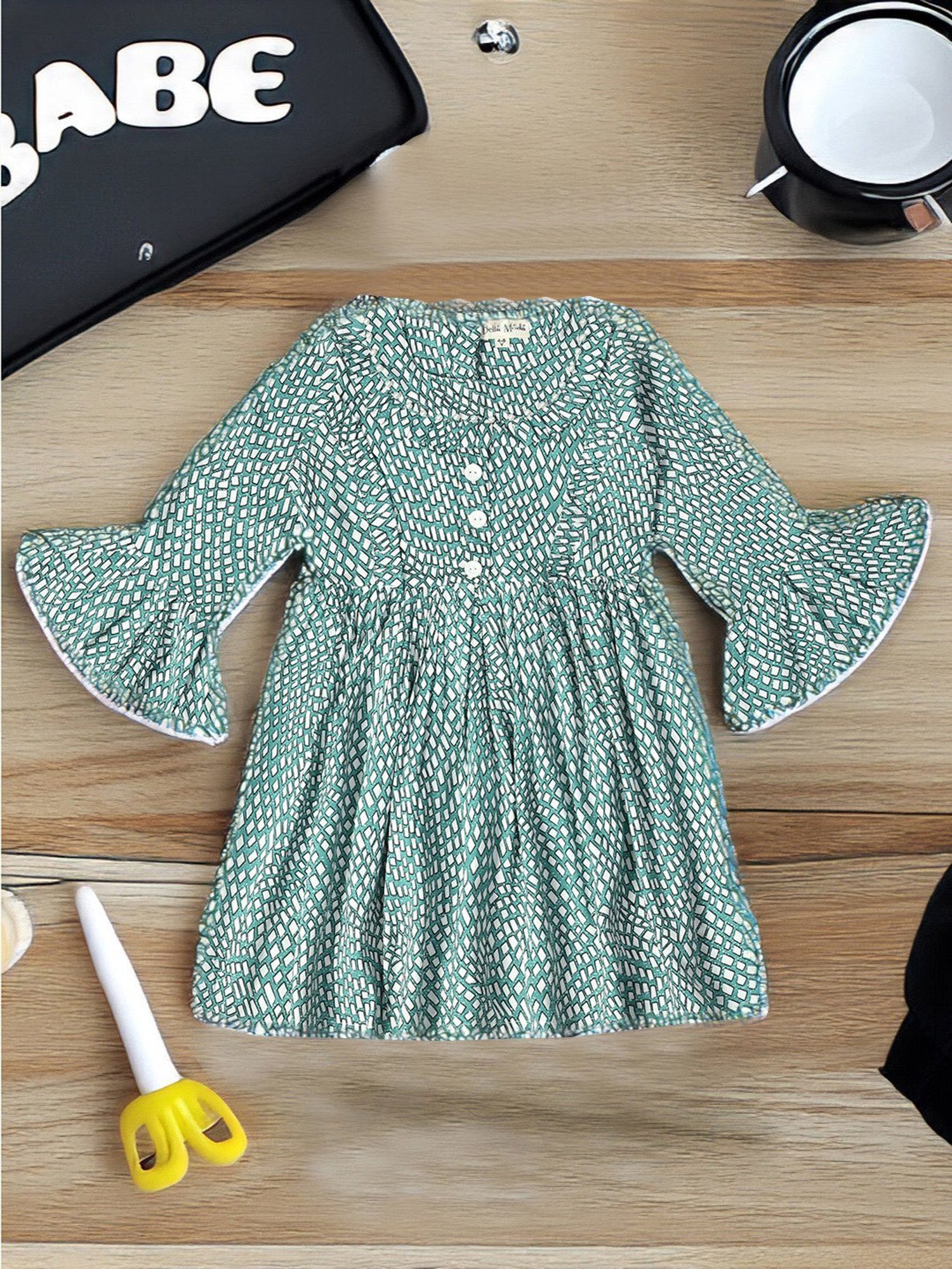 Bella Moda Kids Green Printed Full Sleeves Fit & Flare Dress