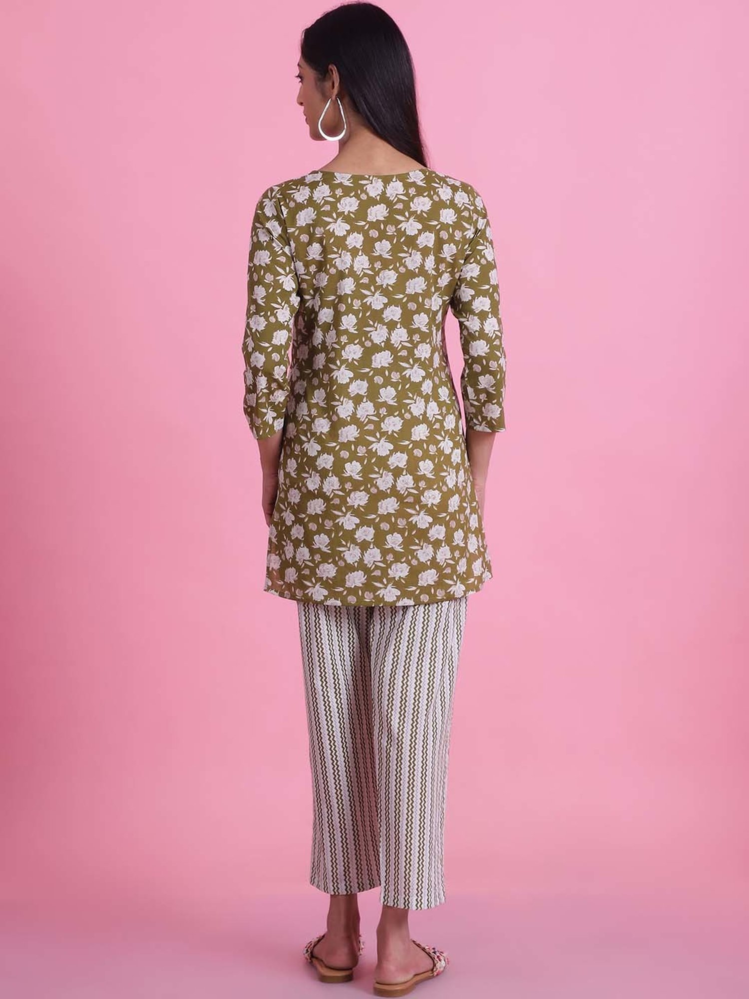 Prakrti Green & White Cotton Floral Print Top Pant Set