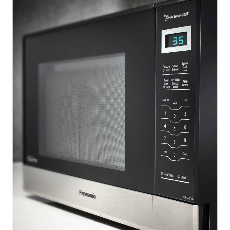 Haden 0.7 cu ft  Microwave Oven - 75031