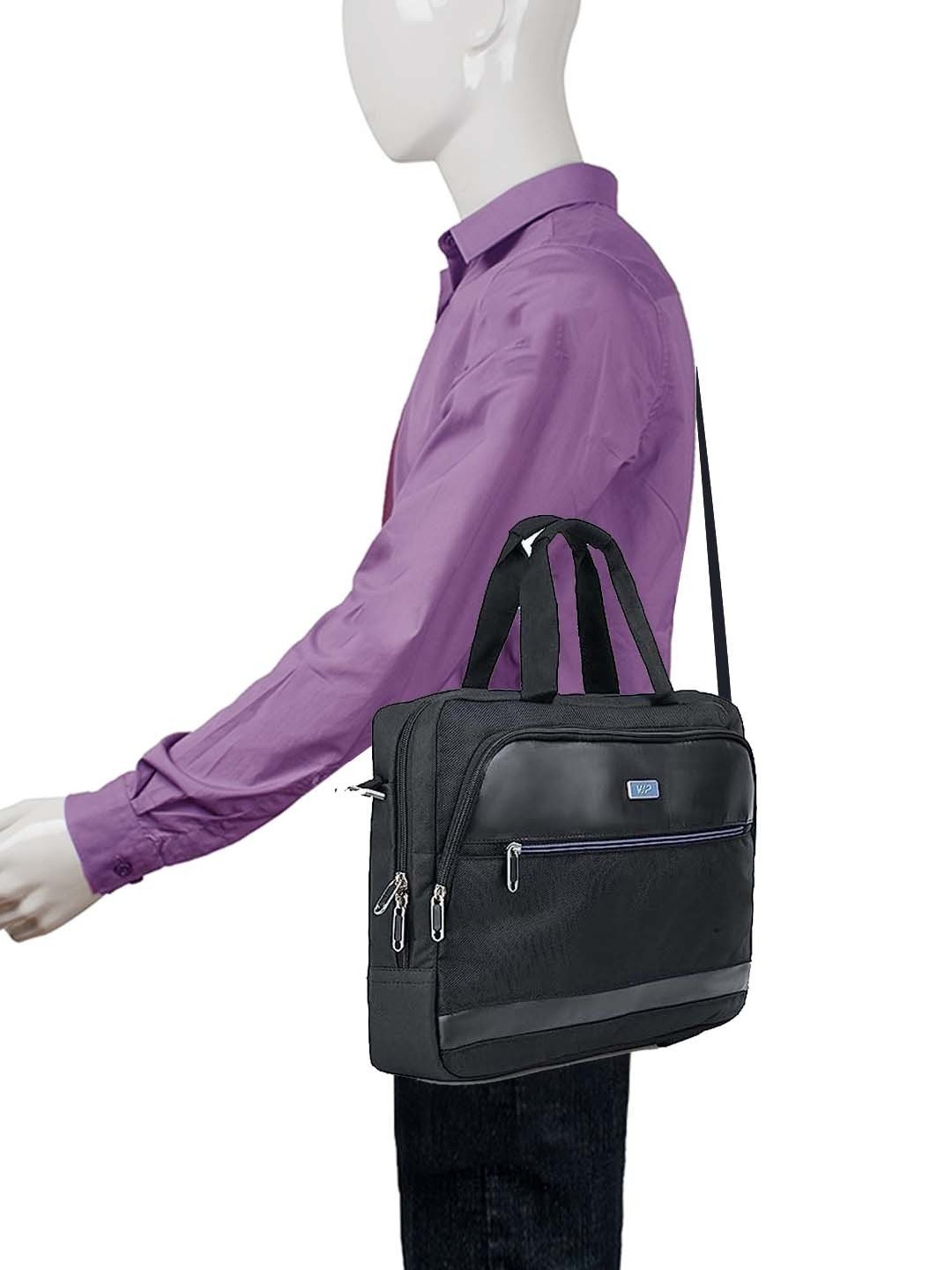 VIP Giga Sg Black Solid Medium Laptop Messenger Bag