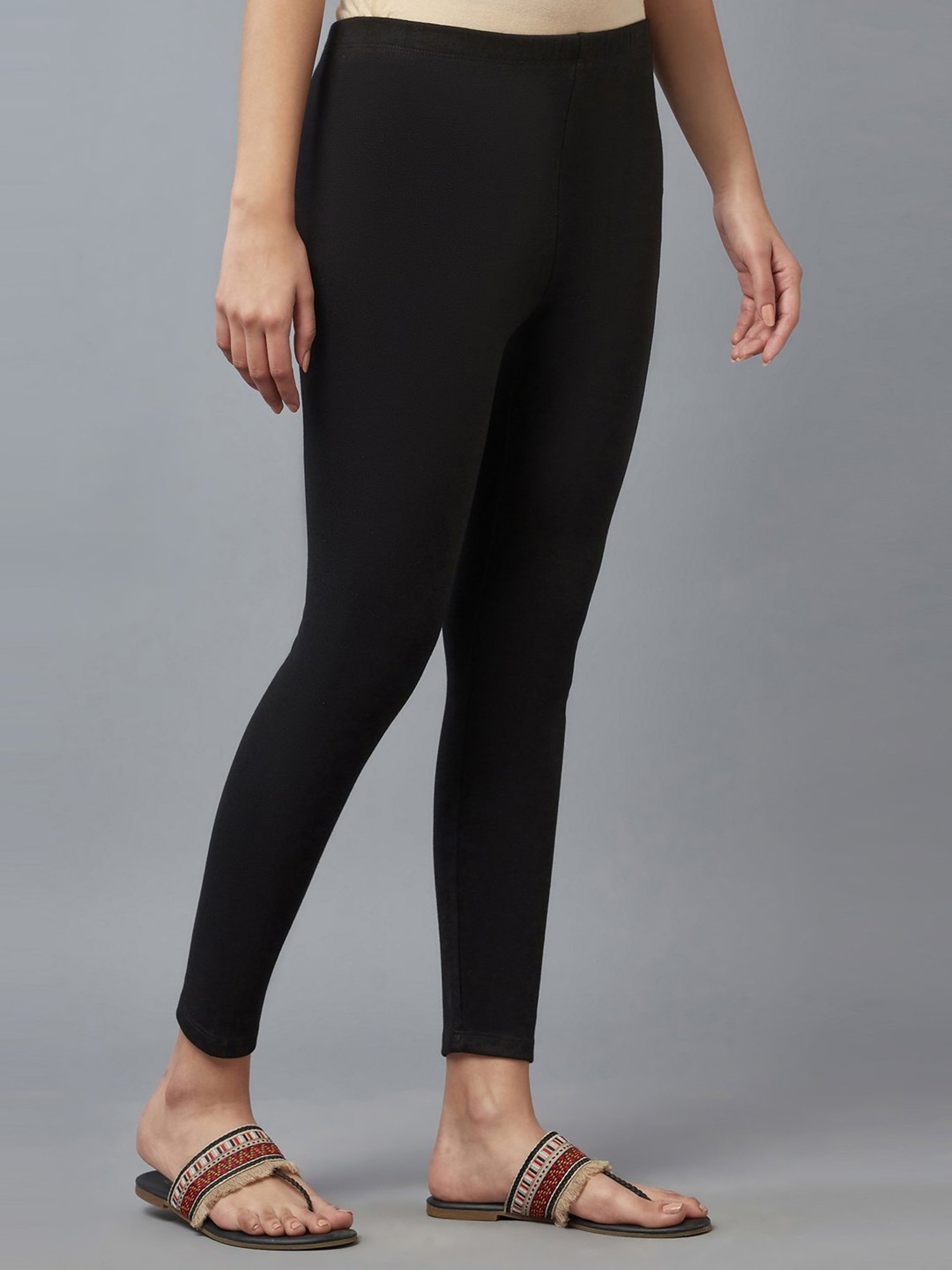 Elleven from Aurelia Black Regular Fit Leggings