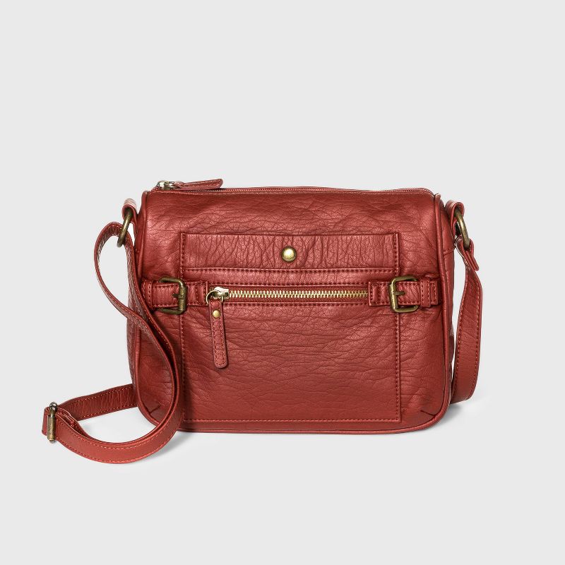 Bueno Zip Closure Crossbody Bag - Red