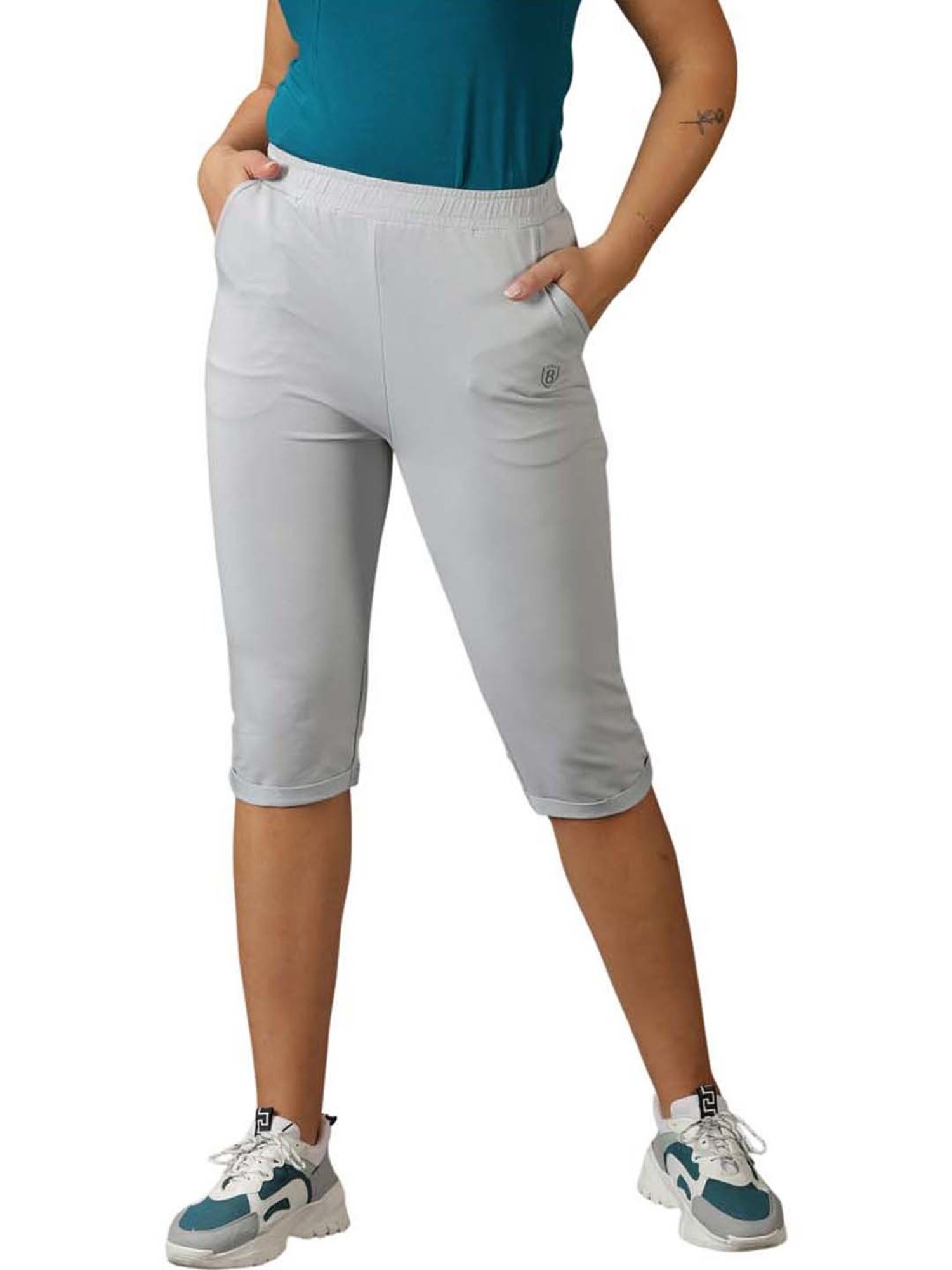 Domin8 Women Regular Fit Capri With Elasticated Waist & Side Pockets