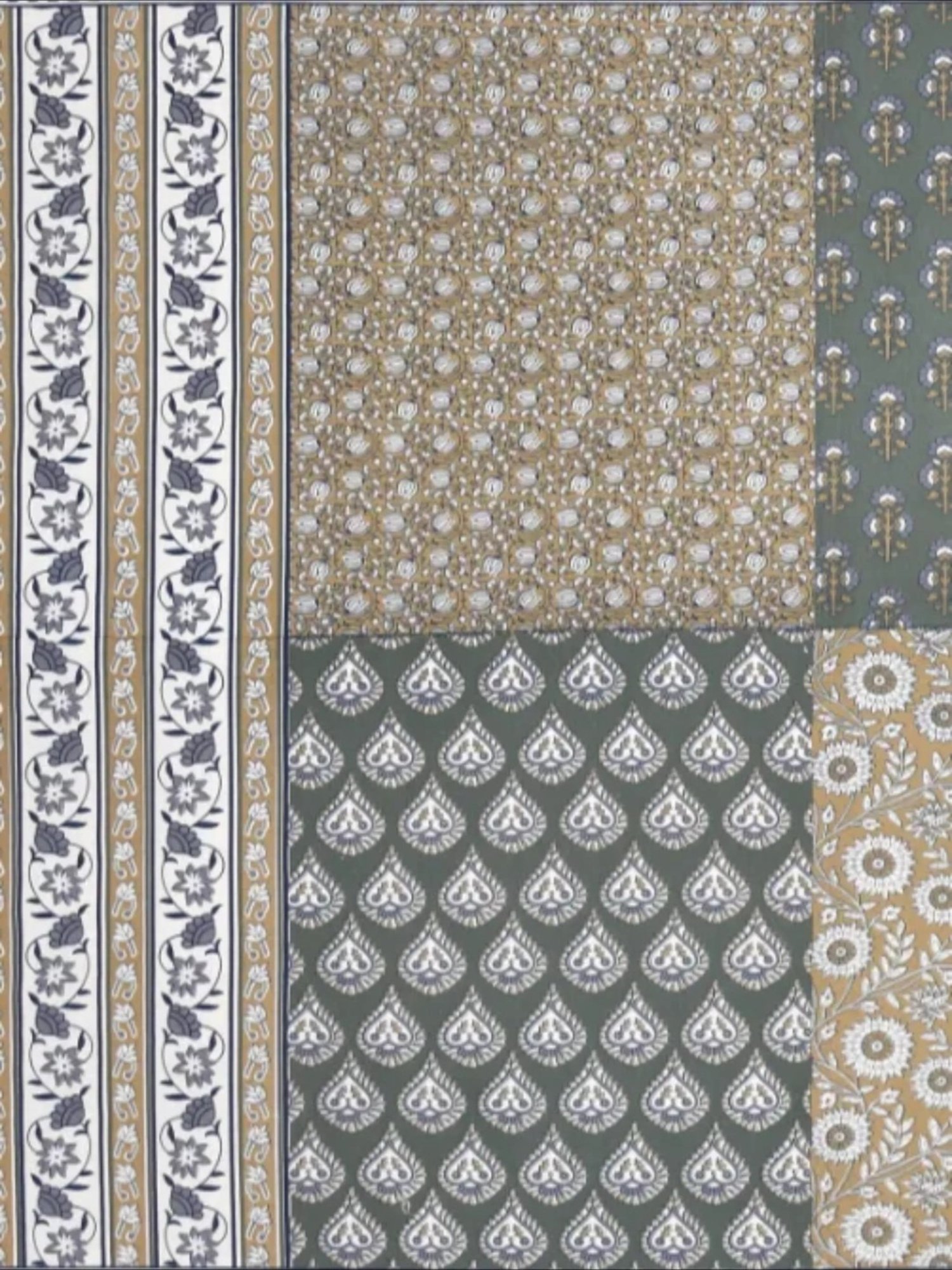 Living Roots Floral Grey 300 TC Cotton Bedsheet with 2 Pillow Covers