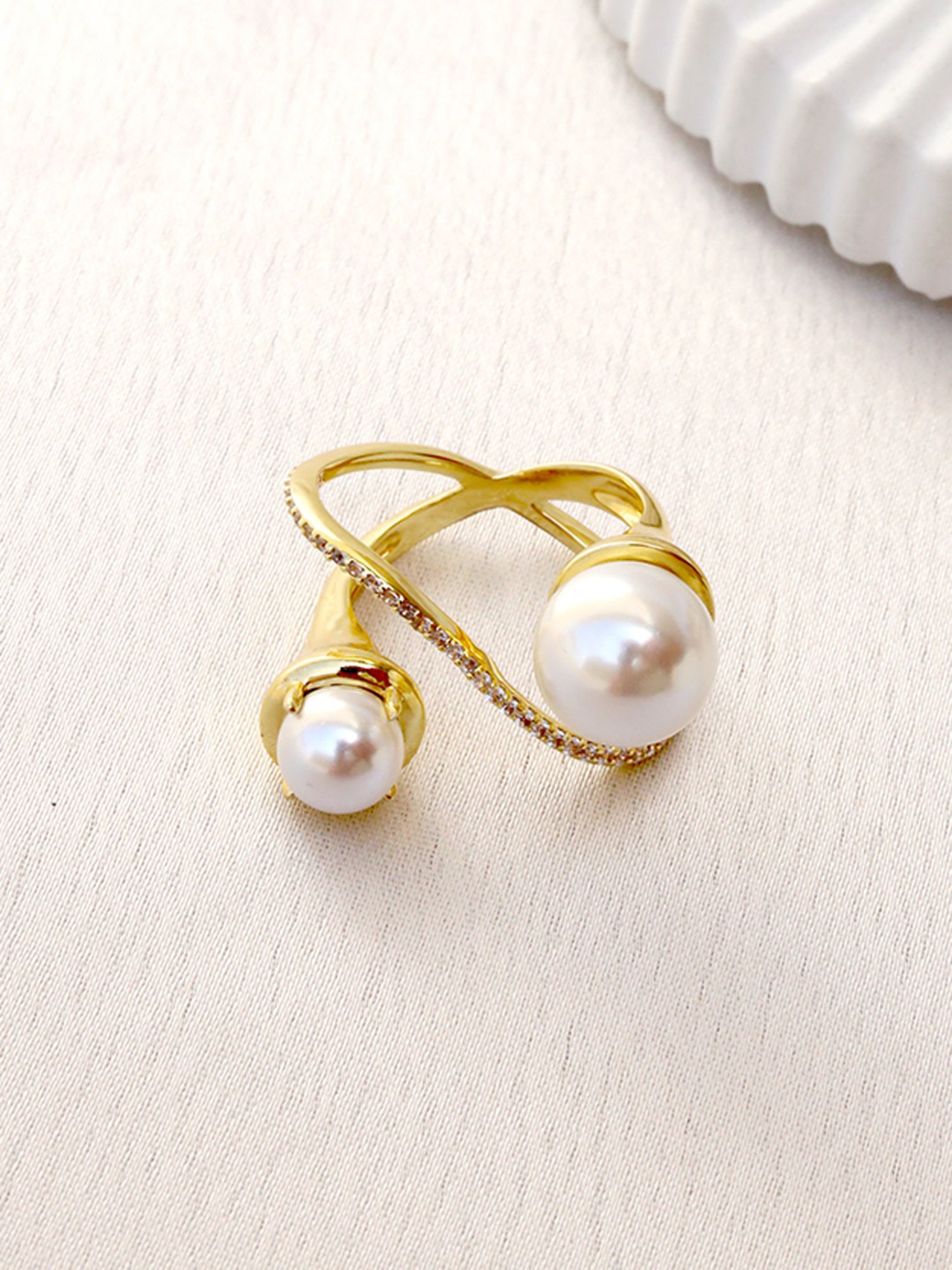 Perfectly Average Twisted Pearl Ring