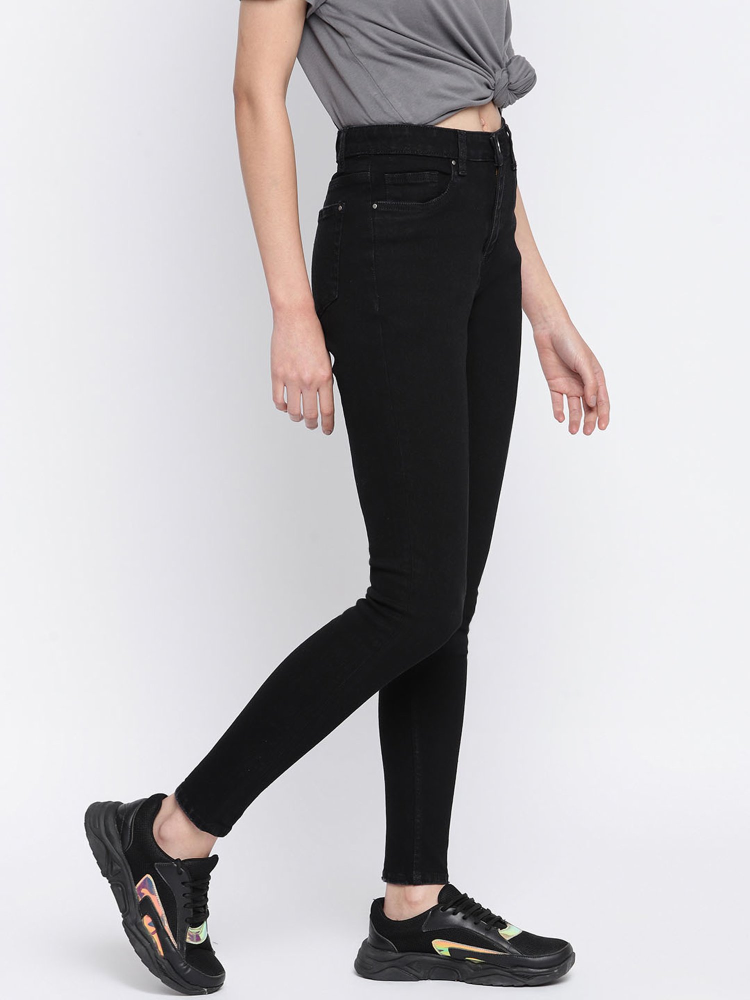 Tales & Stories Black Skinny Fit Jeans