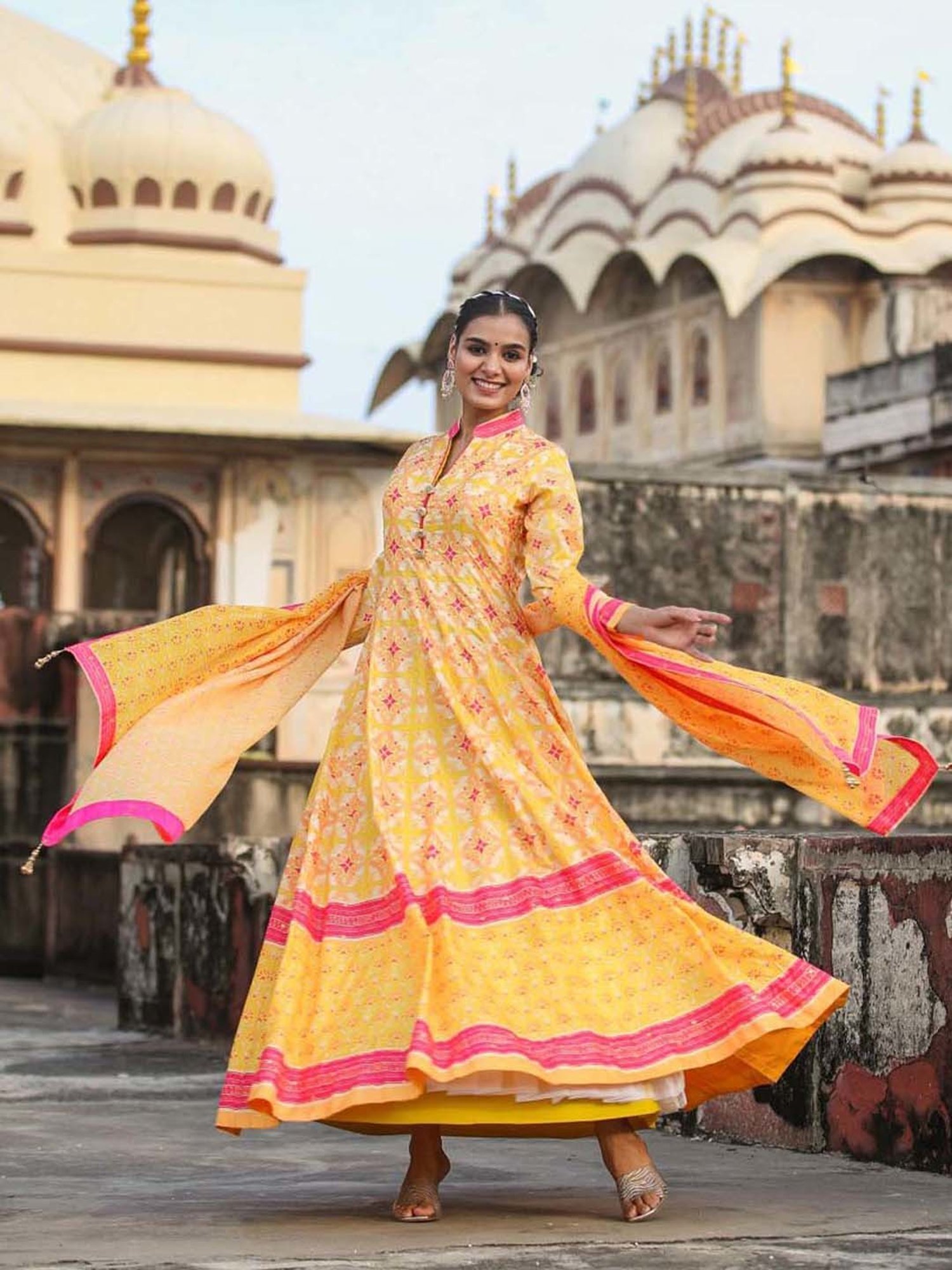 Saffron Threads Black Cotton Floral Print Ethnic Dress