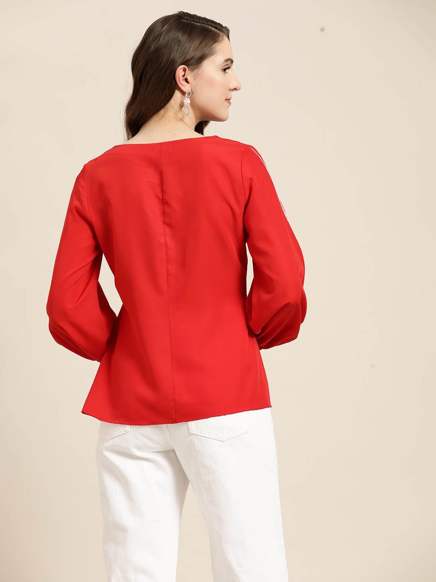 Qurvii Red Regular Fit Top