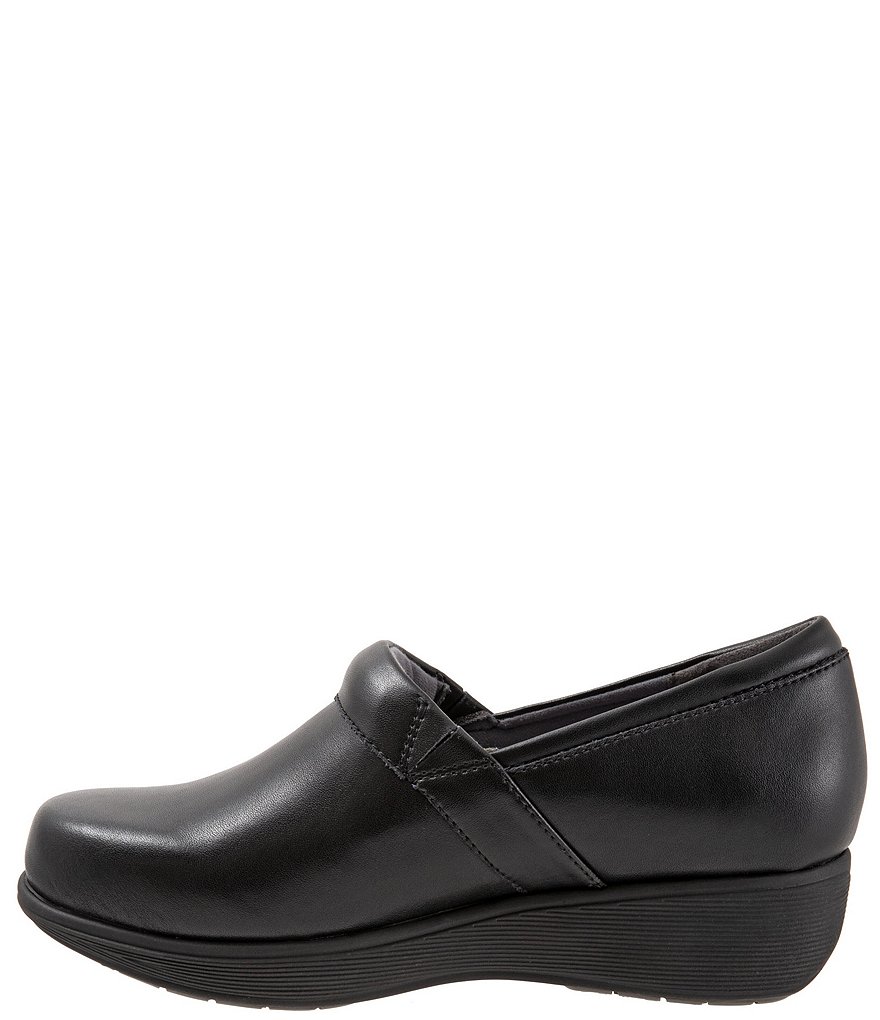SoftWalk Meredith Sport Leather Slip-On Clogs