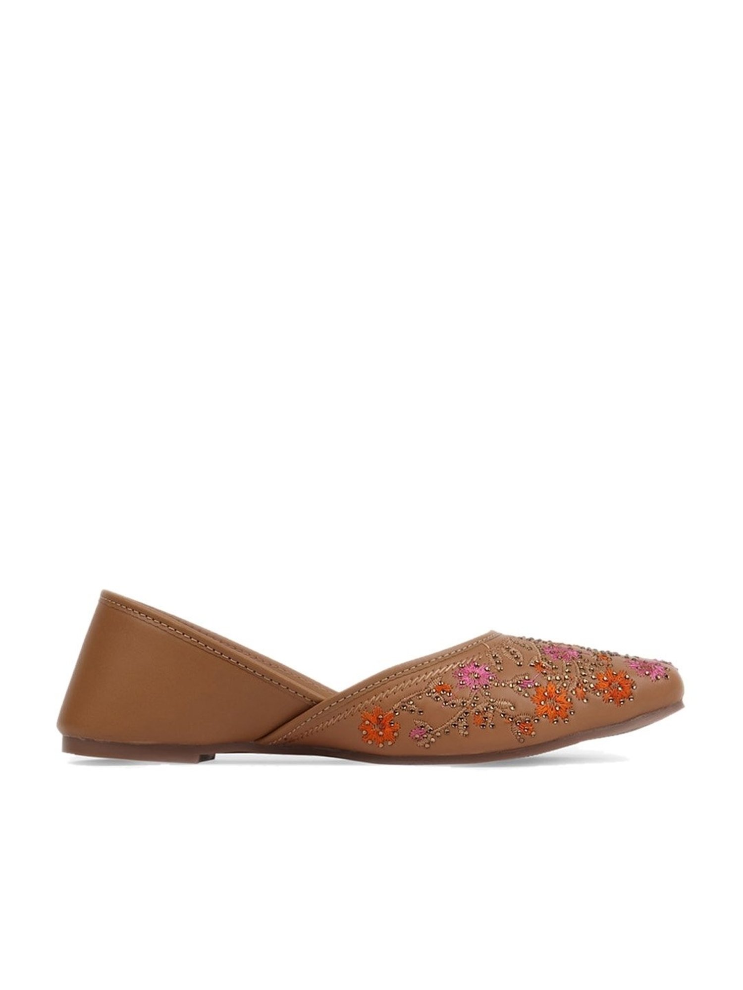 Iconics Women's Brown Ethnic Juttis