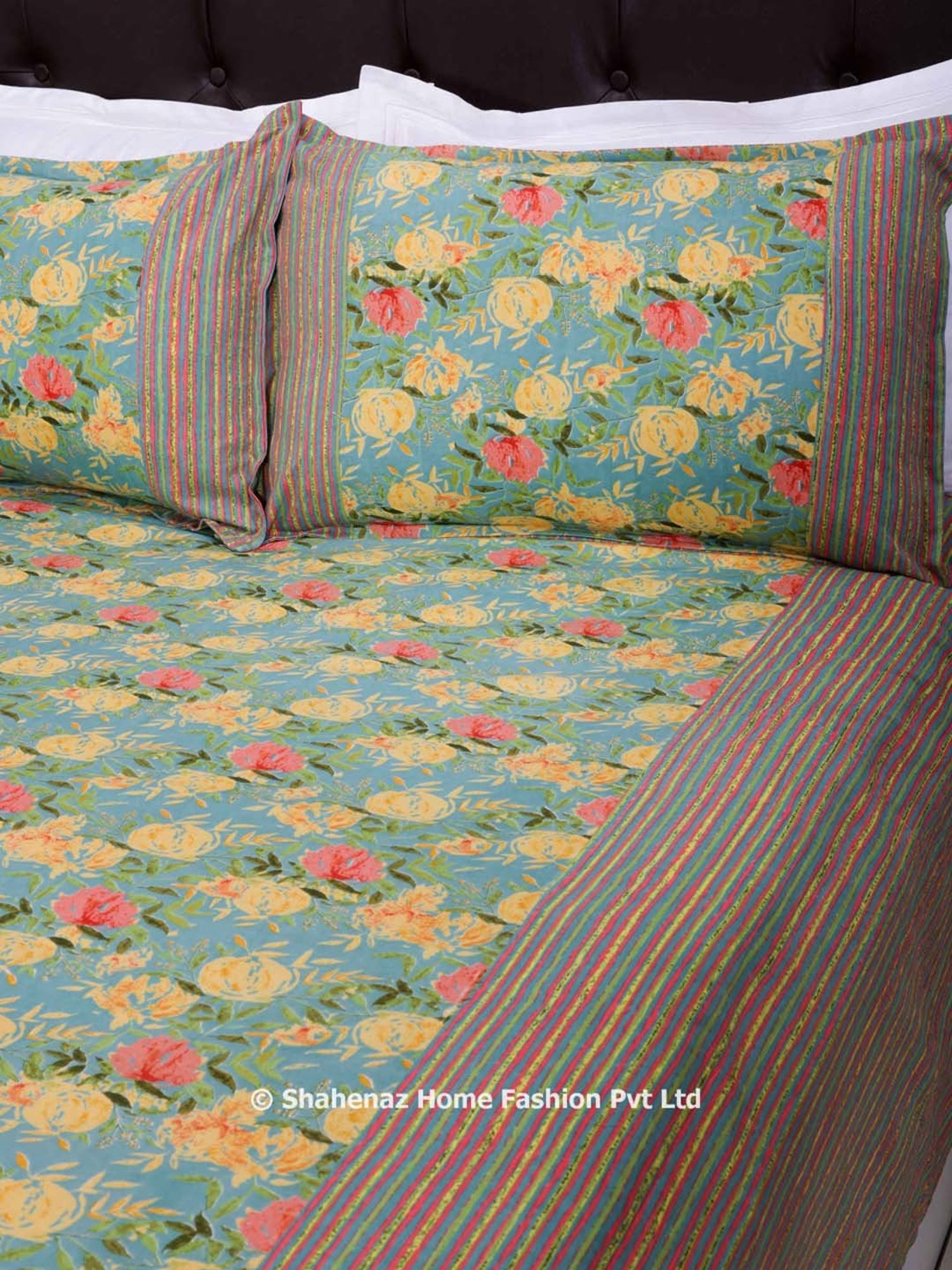 Shahenaz Turquoise 120 TC Cotton Rose Garden Luxury Double Bedsheet with 2 Pillow Covers