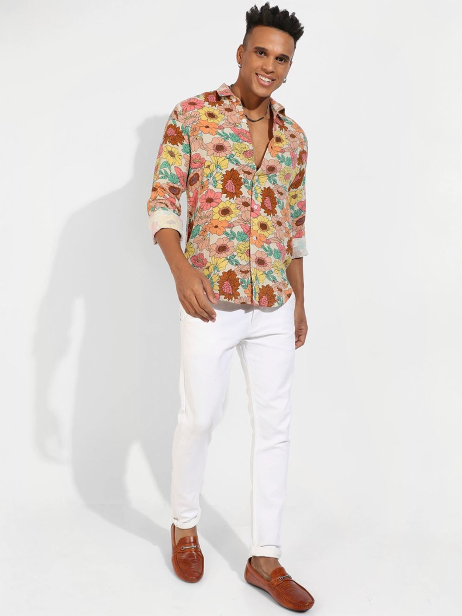 Campus Sutra Multicolored Regular Fit Floral Print Shirt