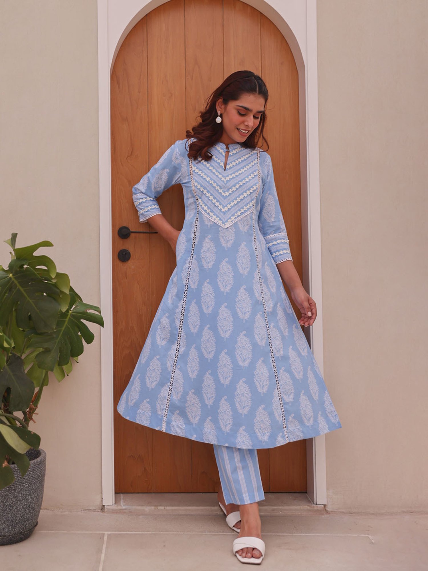 Ekohum Blue Cotton Printed Kurta Pant Set
