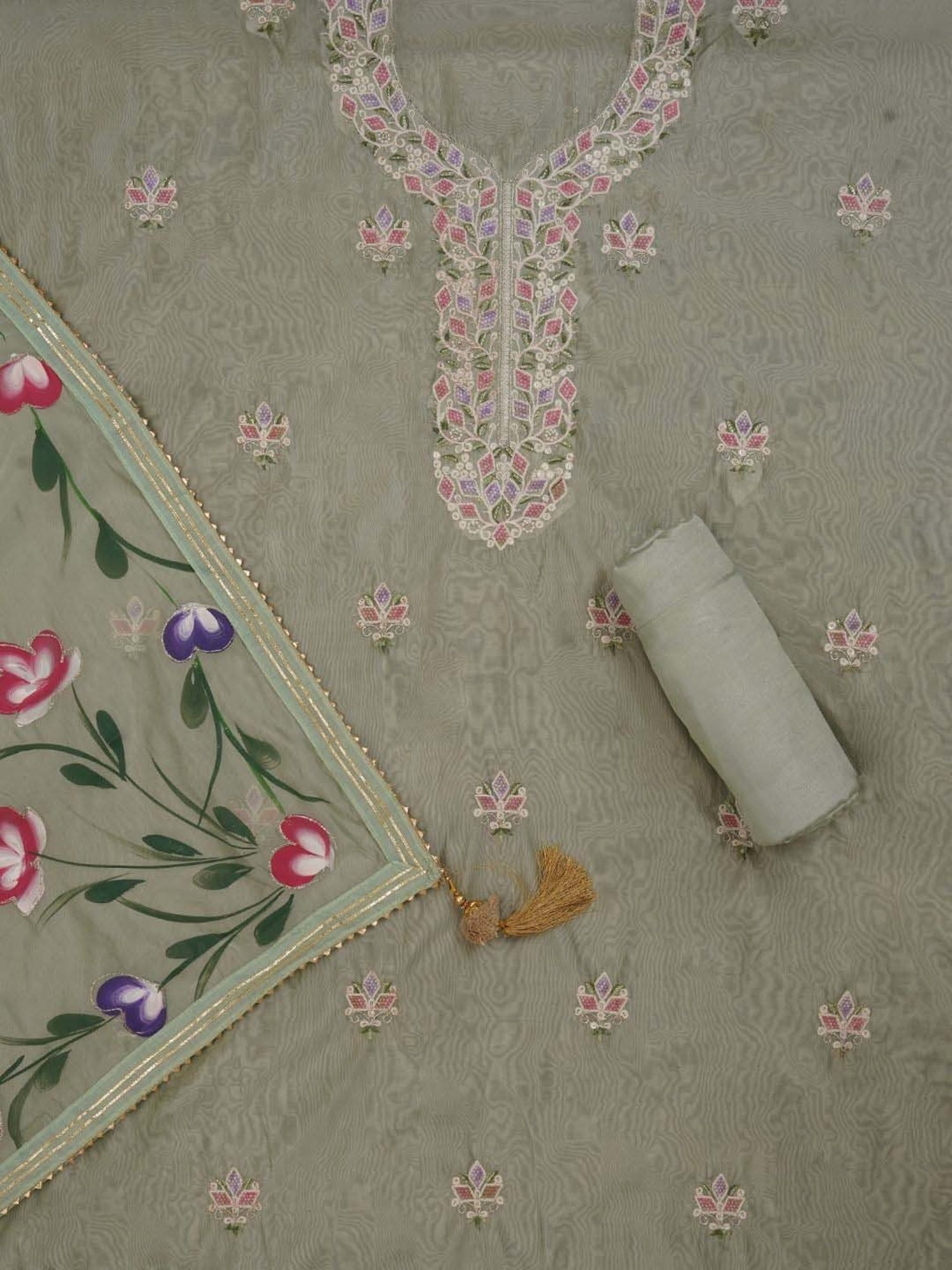 Jaipur Kurti Green Embroidered Unstitched Dress Material