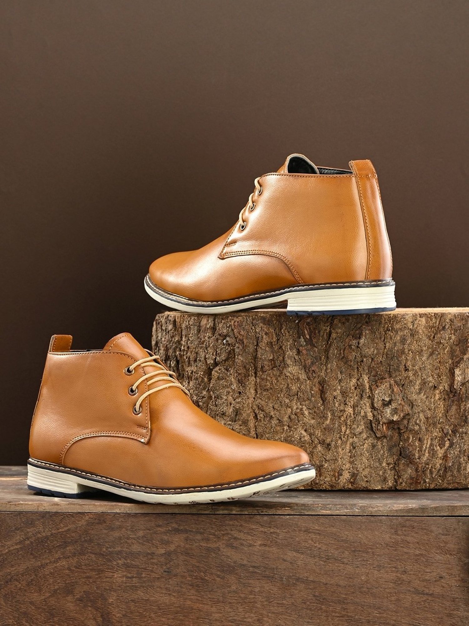 Giorgio Men's Tan Chukka  Boots
