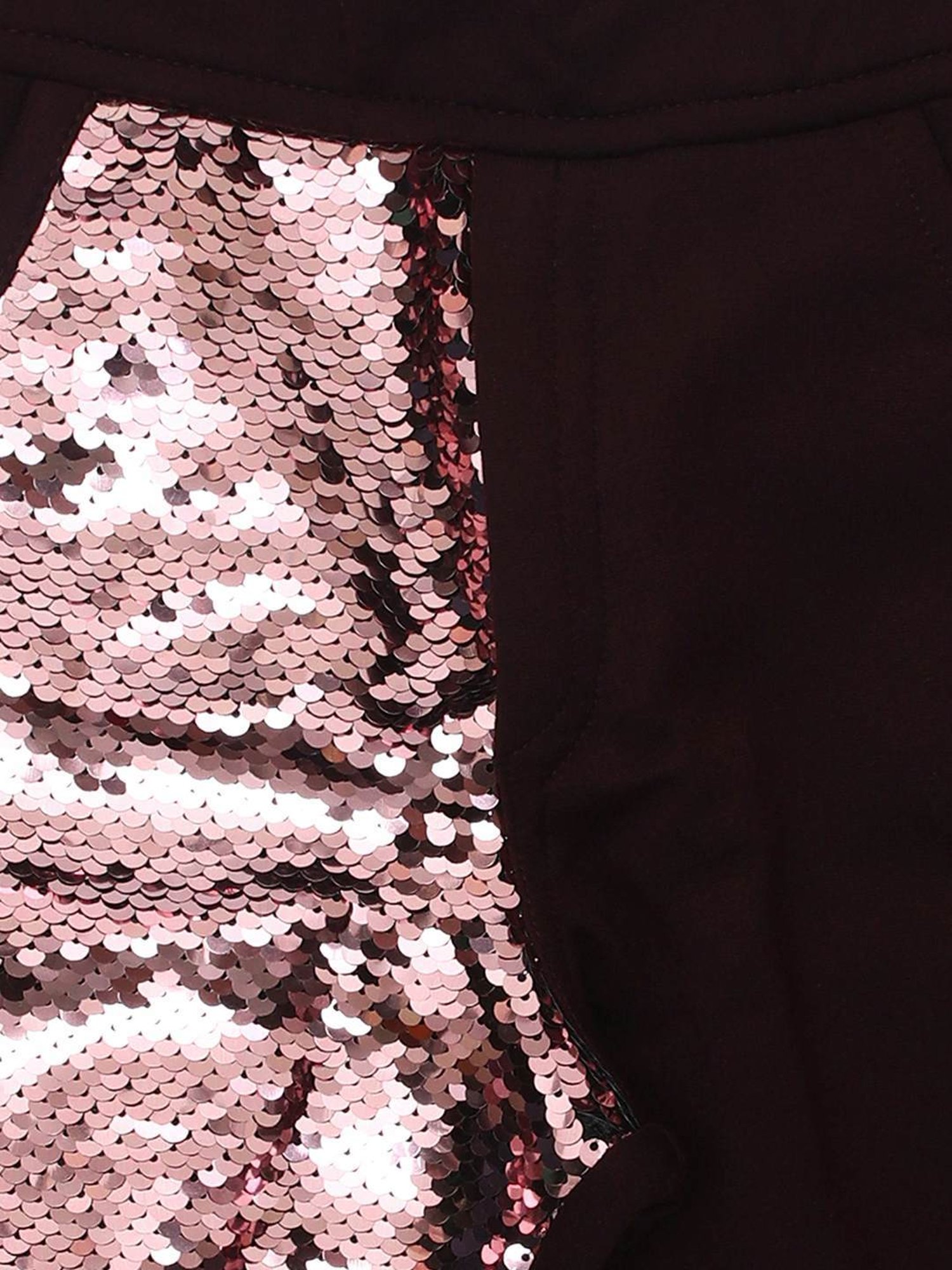 ZIAMA Kids Wine Embellished Shorts