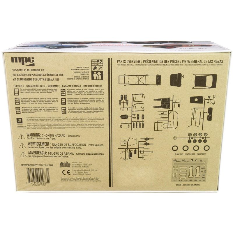 Skill 2 Model Kit Chevrolet Vega Modified "Rat Trap" 1/25 Scale Model by MPC