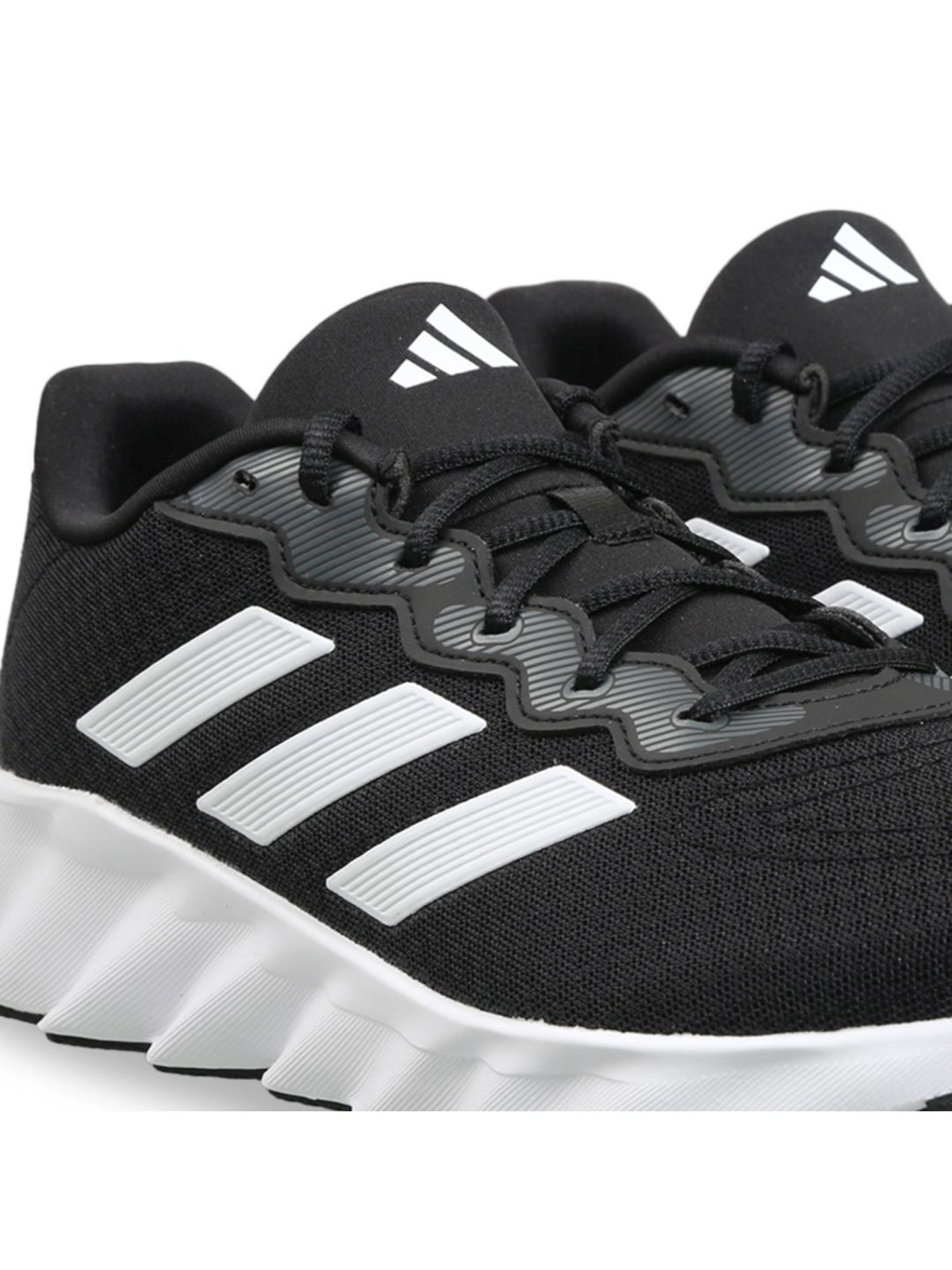 Adidas Men's Switch Move Black Running Shoes