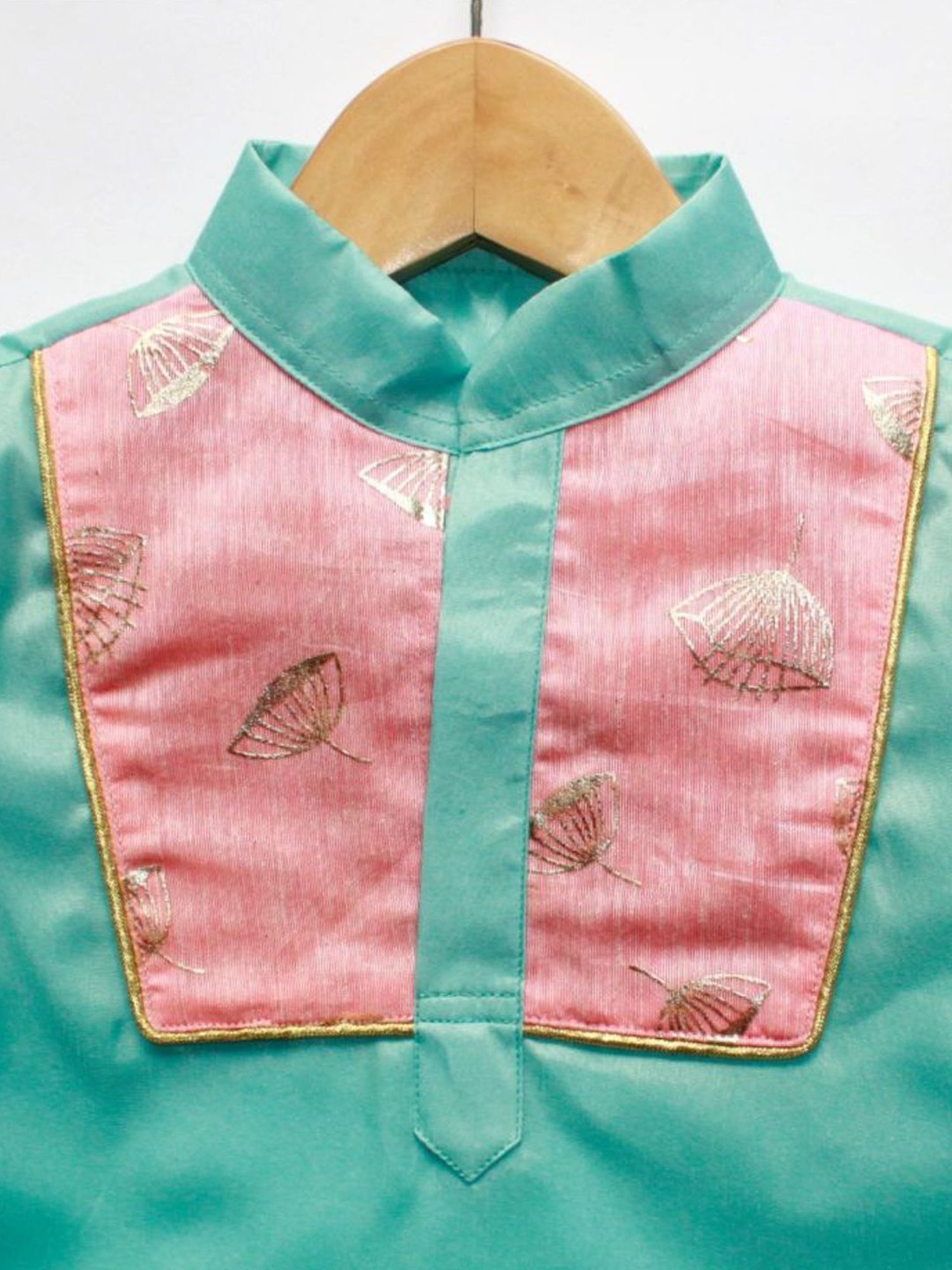 Many Frocks Kids Blue Printed Kurta Set