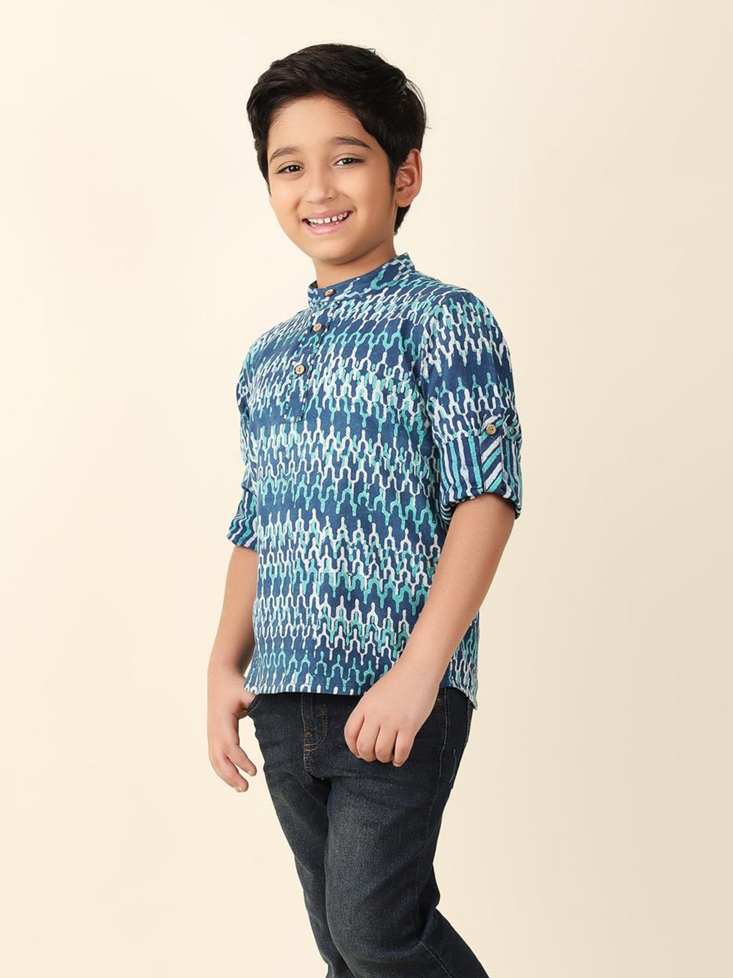 Fabindia Kids Indigo Printed Full Sleeves Short Kurta